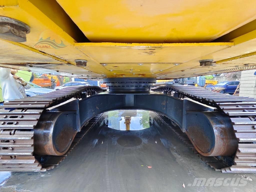 Komatsu PC 400-8 履带挖掘机