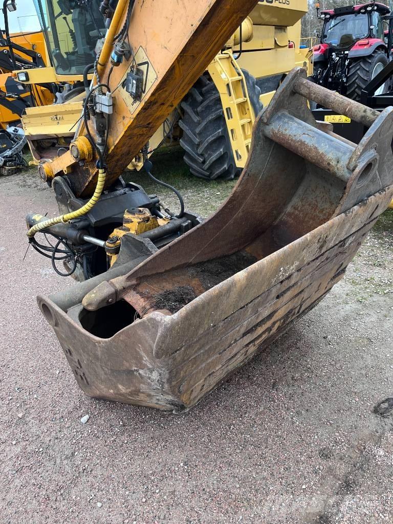 JCB 220LC Engcon RT 履带挖掘机
