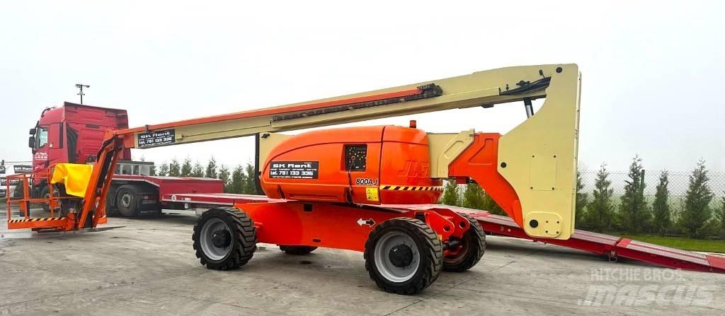 JLG 800 AJ 曲臂高空工作平台