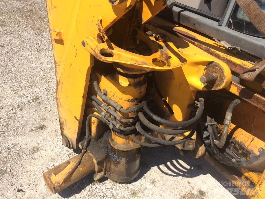 JCB 3 CX 驾驶室与内部