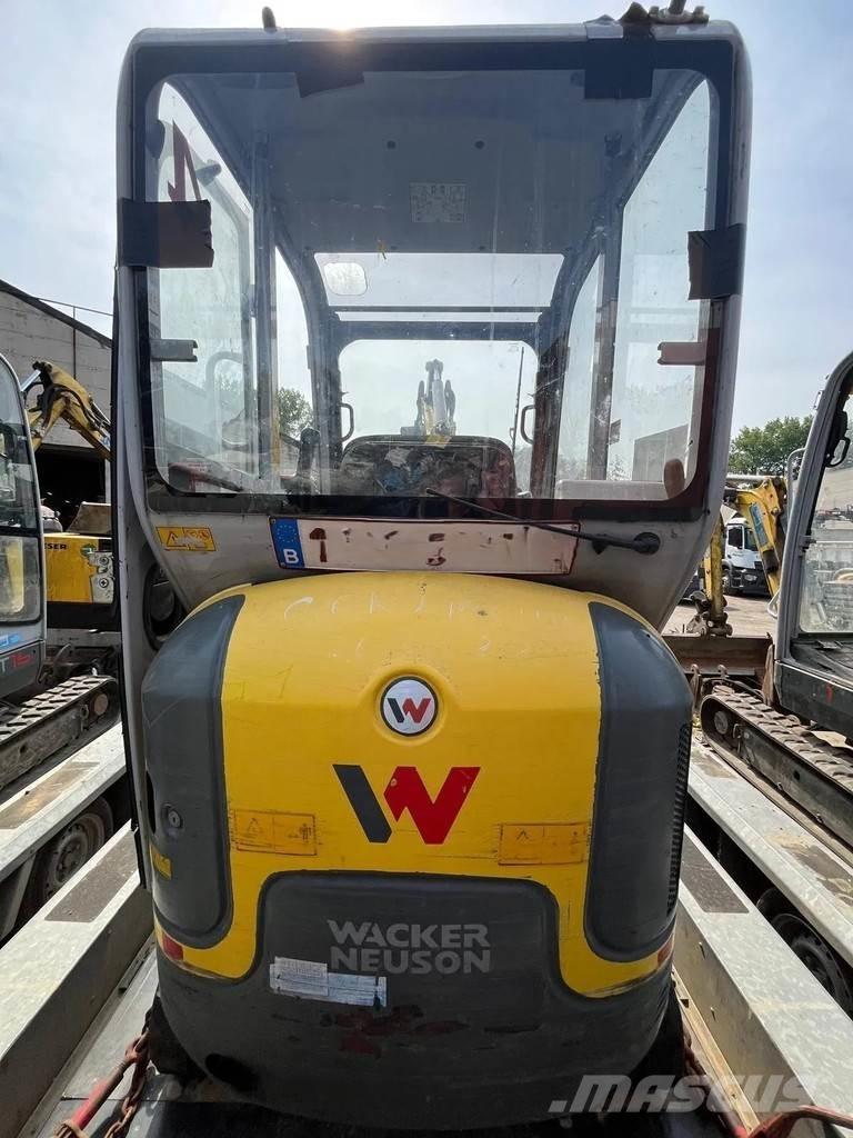 Wacker Neuson ET16 小型挖掘机
