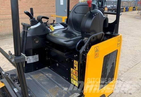 JCB 15 C-1 小型挖掘机