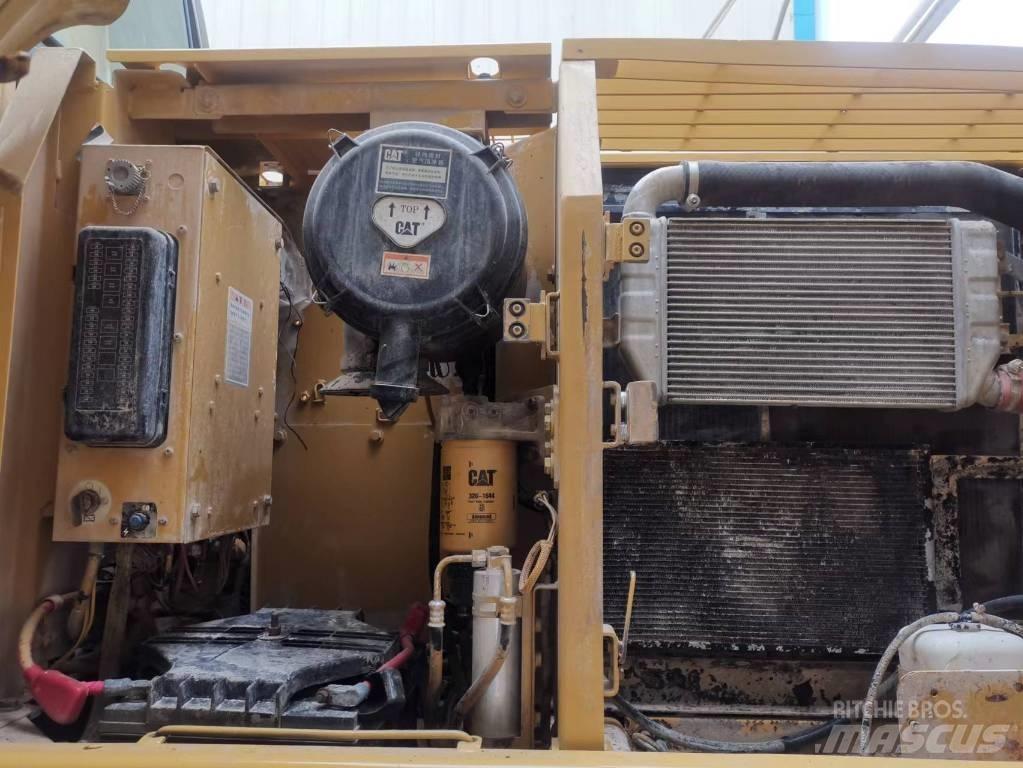 CAT 320 C 履带挖掘机