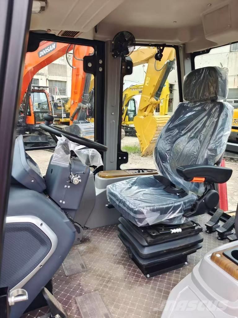 CAT 420 F 反铲装载机