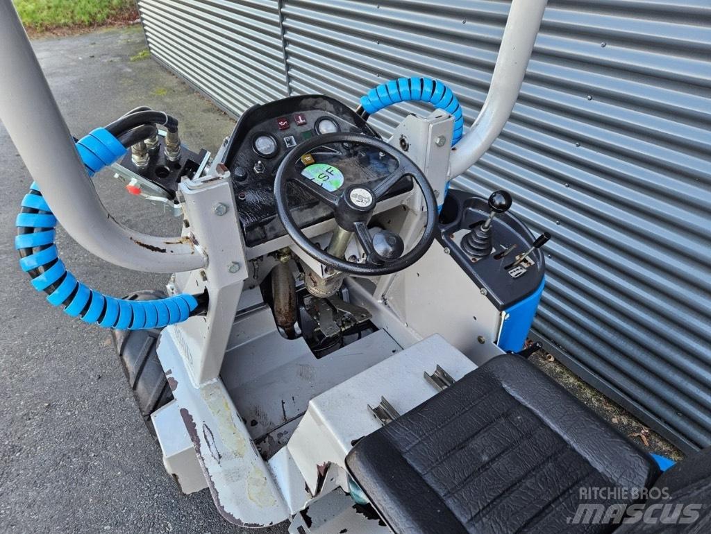 Multione s20d 小型装载机