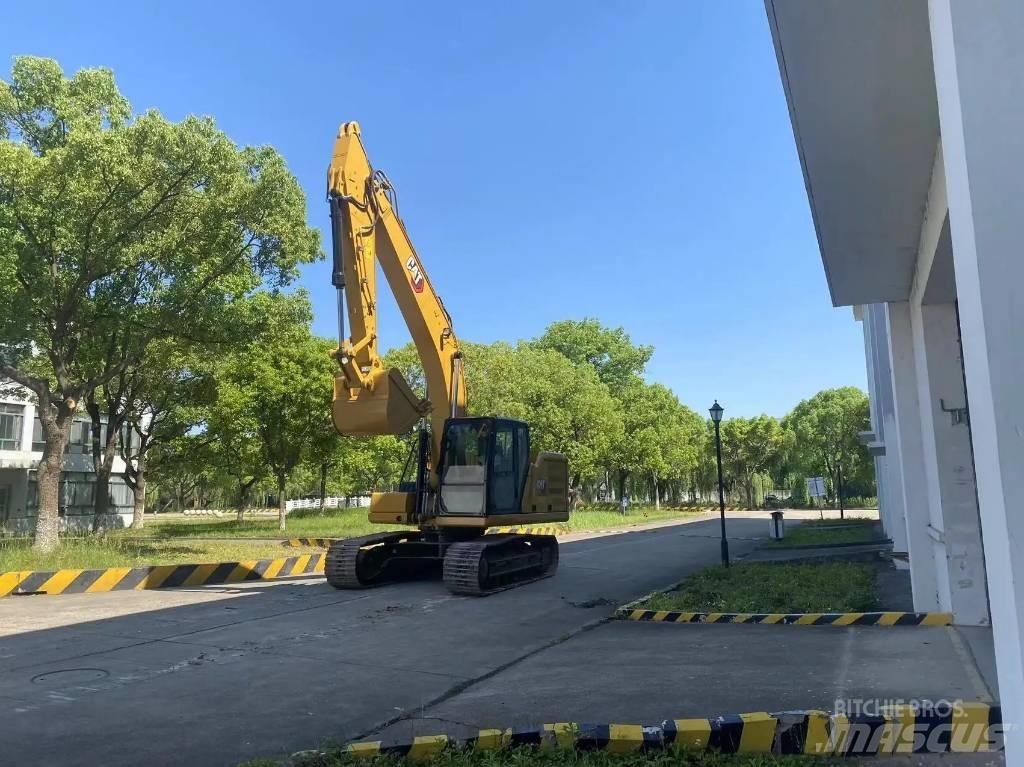 CAT 320 GC 中型挖掘机