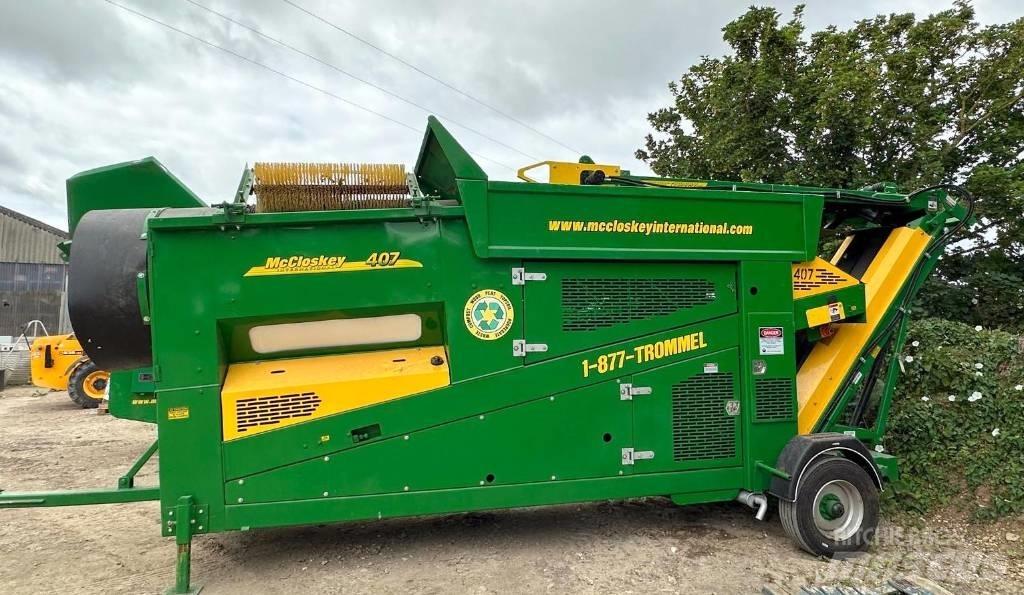 McCloskey 407R 移动式筛分机