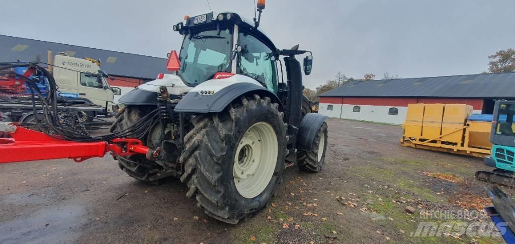 Valtra T 234 Versu 拖拉机/农用车