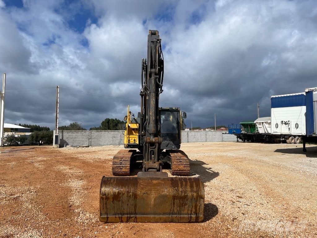 Volvo EC 220 E 履带挖掘机