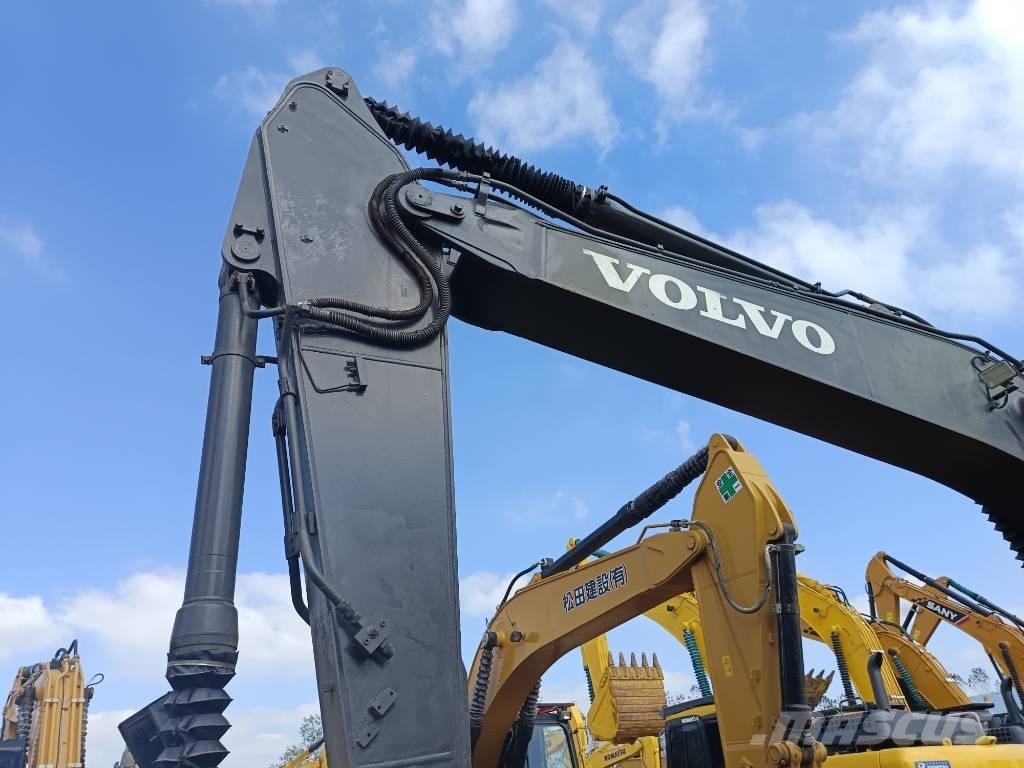 Volvo EC 210 B 履带挖掘机