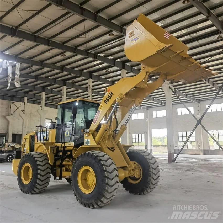 CAT 966H 轮式装载机