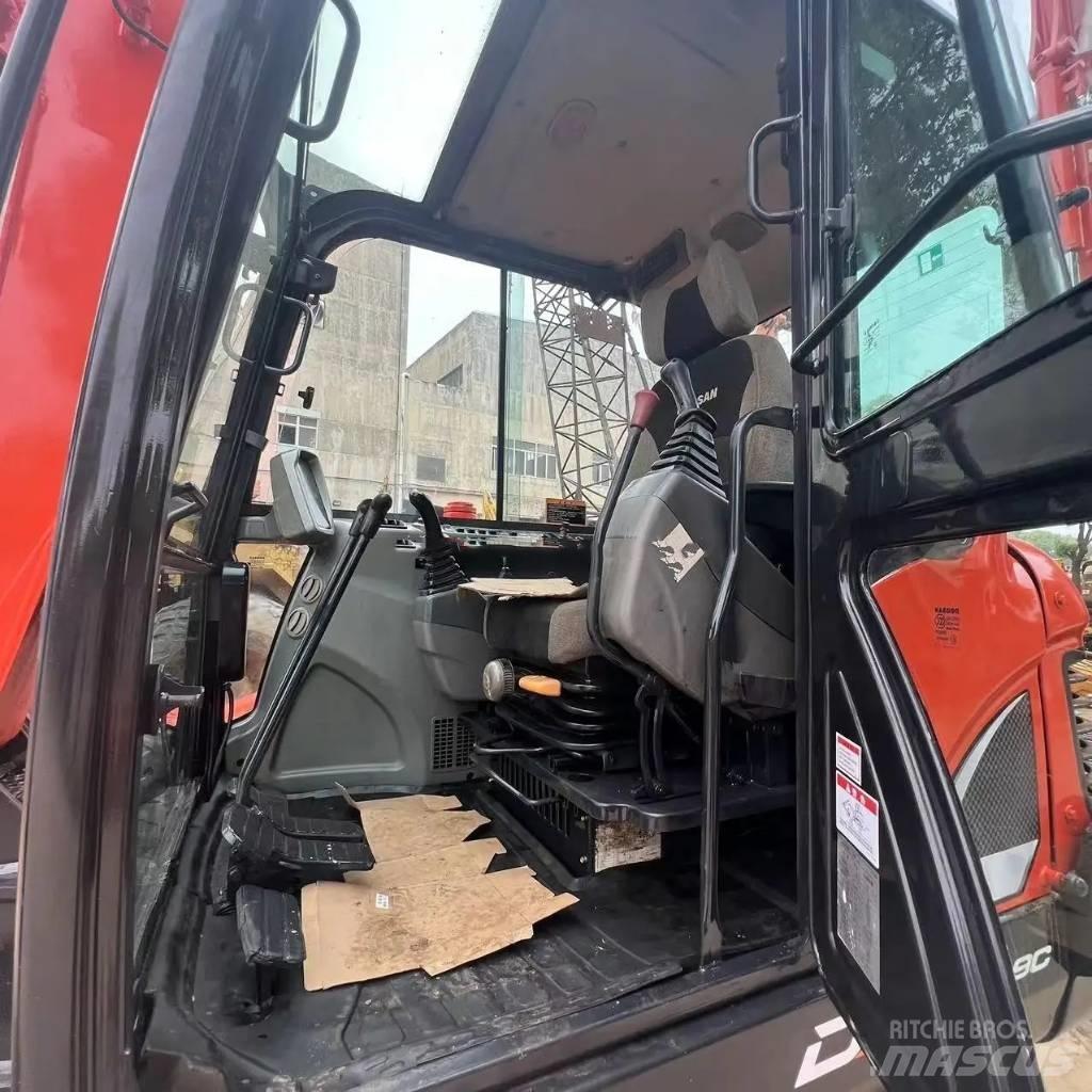 Doosan DX 60-9C 小型挖掘机