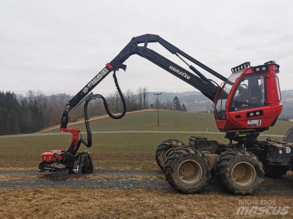 Komatsu 931 XC 收割机