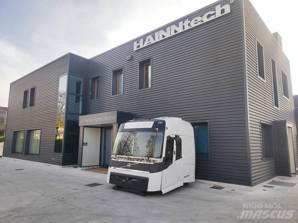 Volvo FH EURO 6 驾驶室与内部