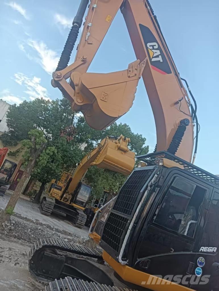 CAT 330 D2L 履带挖掘机