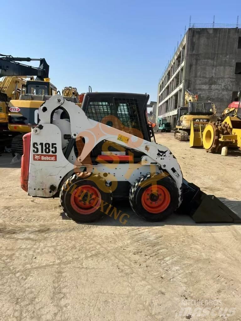 Bobcat S185 滑移装载机