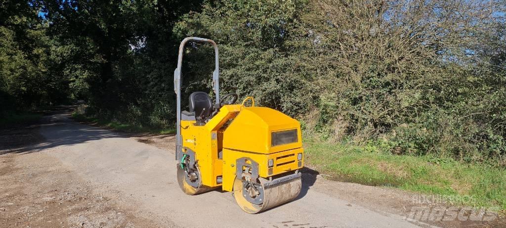 Terex TV800 Roller 双轮压路机