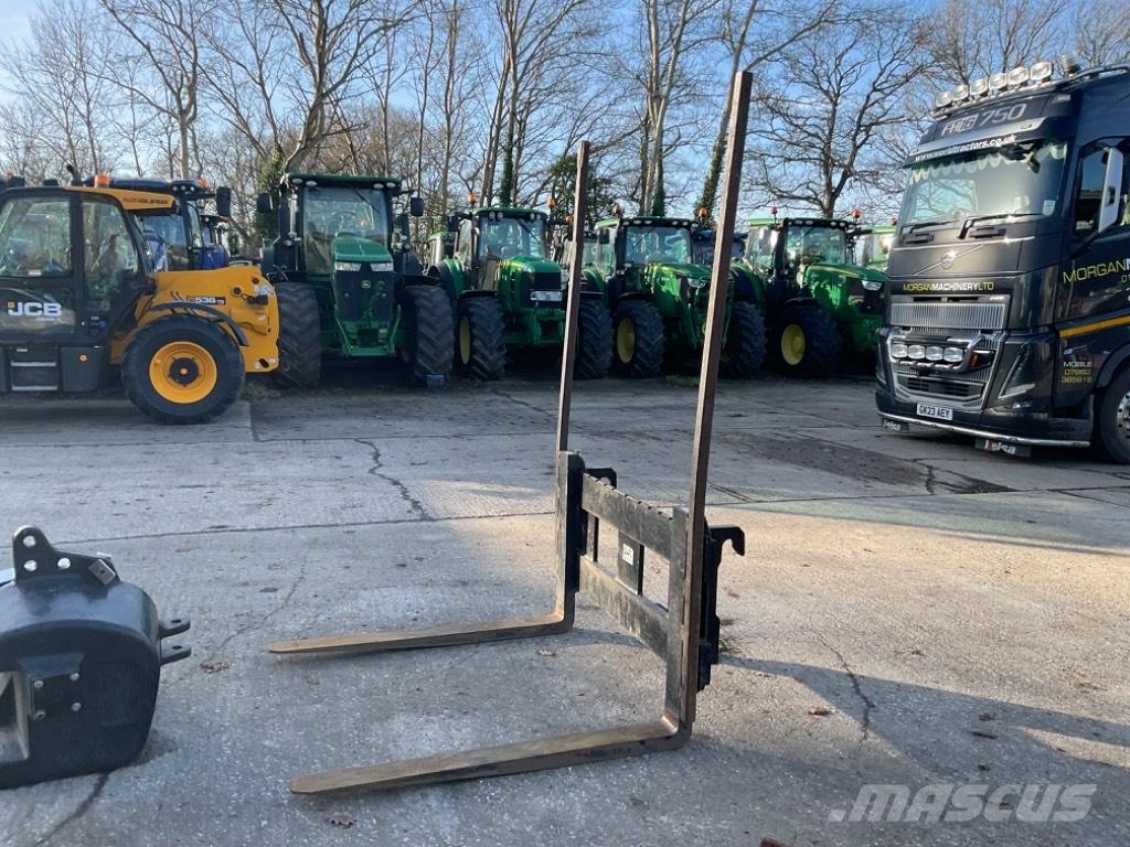 Merlo Fixed forks 叉子