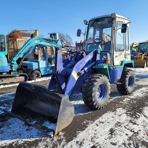 Komatsu WA30-5E0 轮式装载机