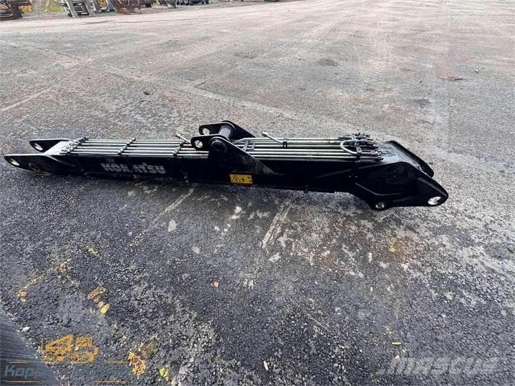 Komatsu 130F 货运起重机