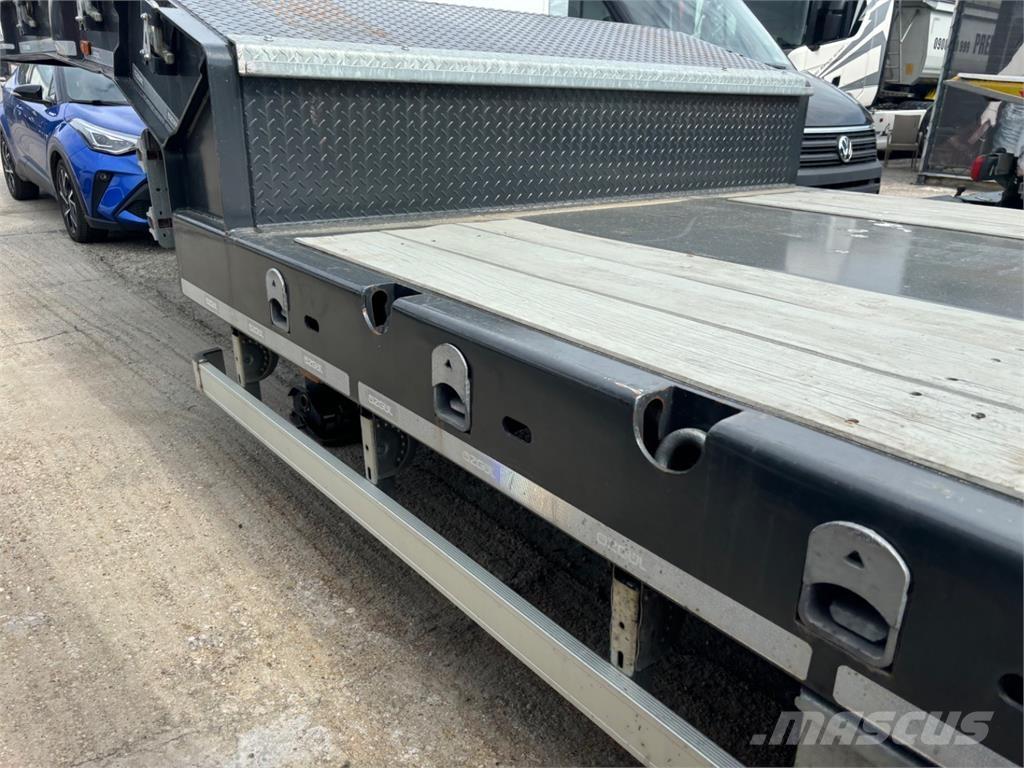 Ozgul LW 429 其他拖车