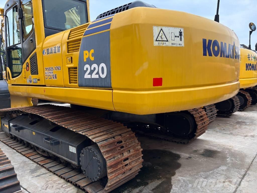Komatsu PC 220-7 履带挖掘机