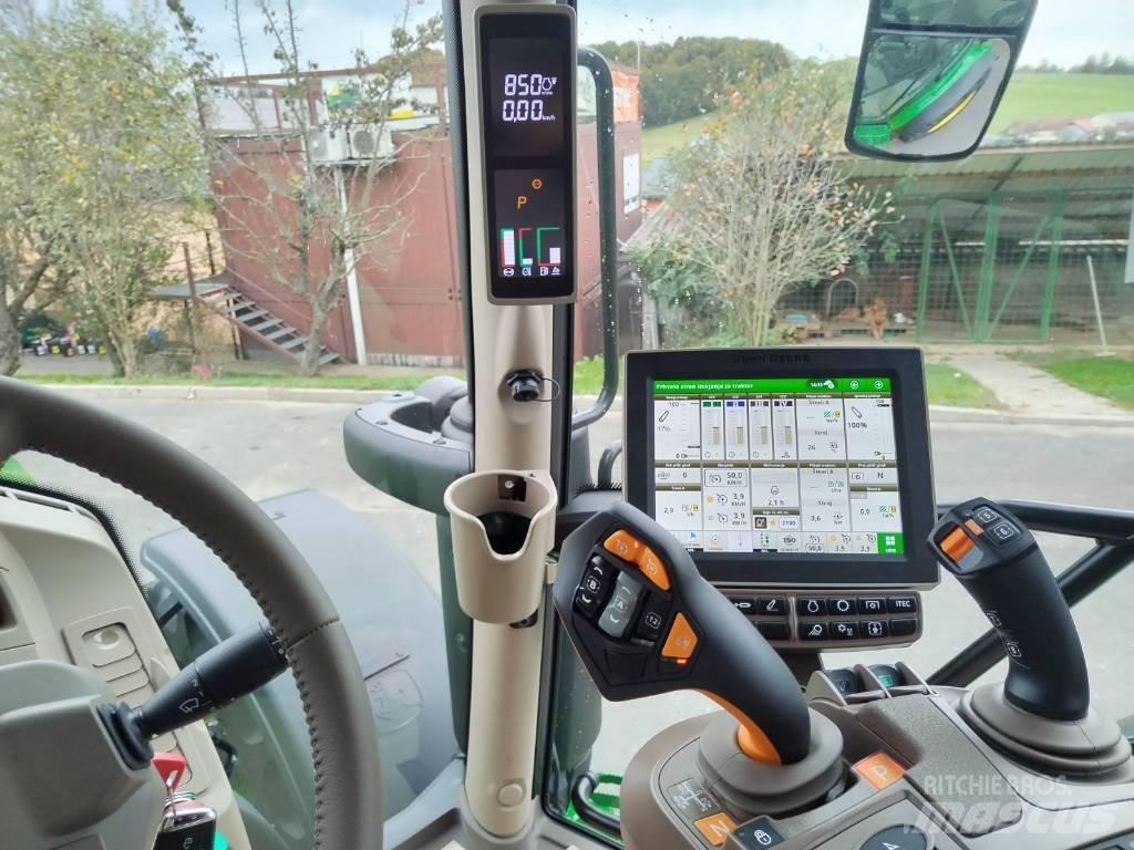 John Deere 6R 130 拖拉机/农用车