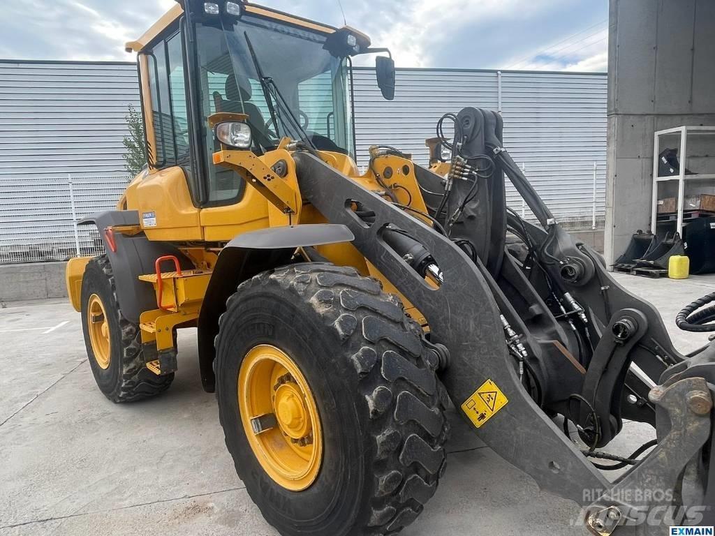 Volvo L 70 H 轮式装载机