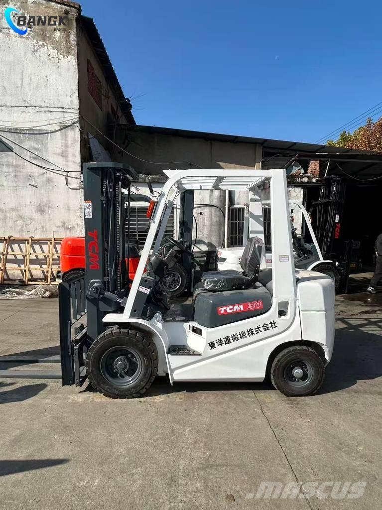 TCM FD 30 T 3C 柴油叉车