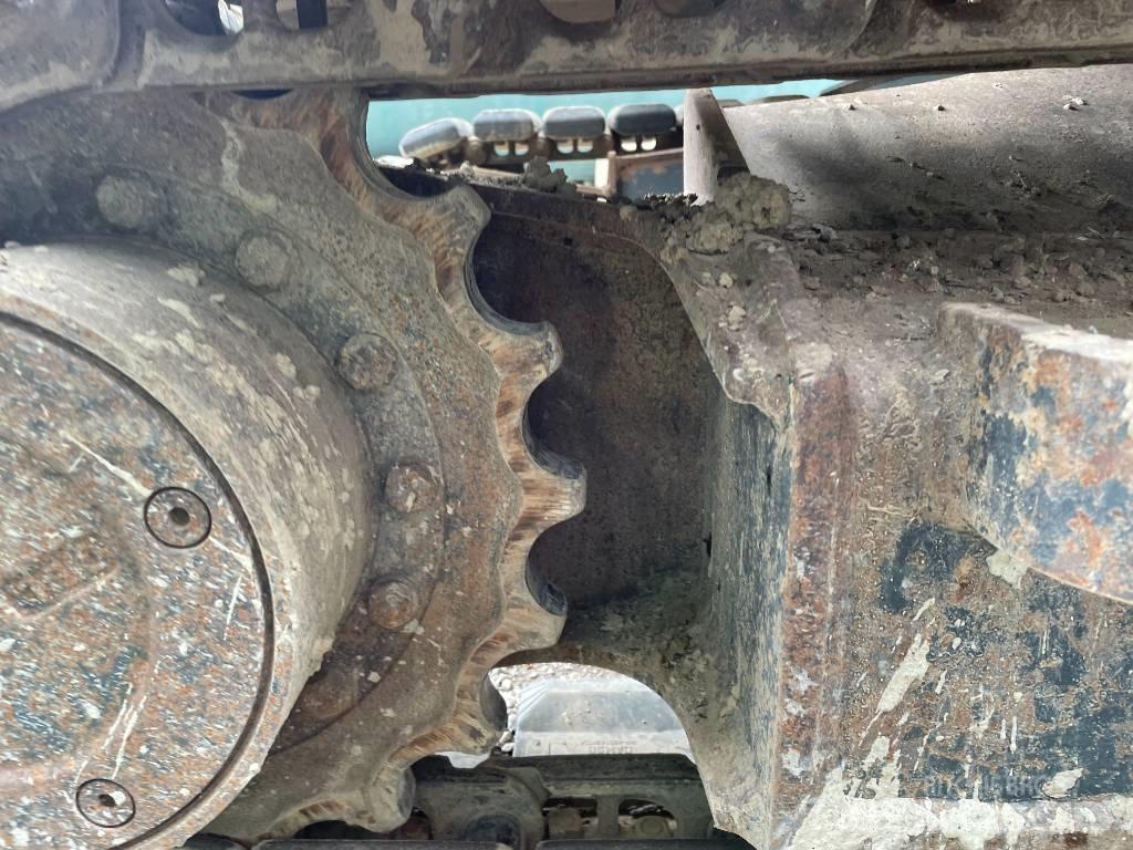 Komatsu PC 80 MR-5E0 中型挖掘机