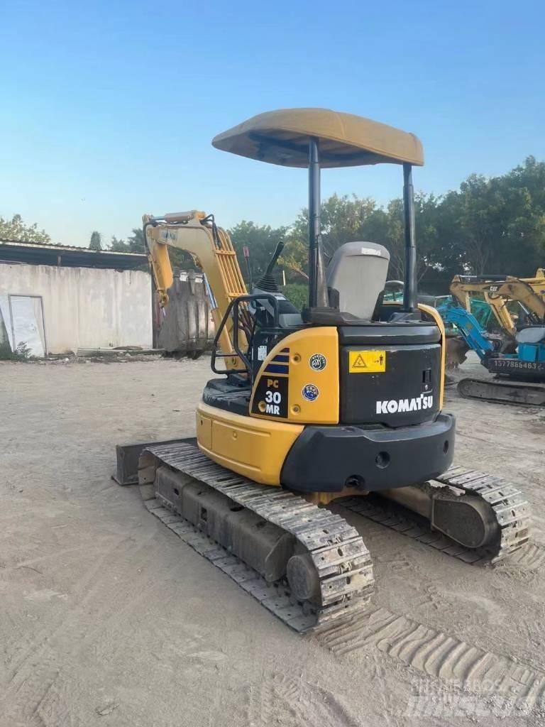 Komatsu PC30 MR 小型挖掘机
