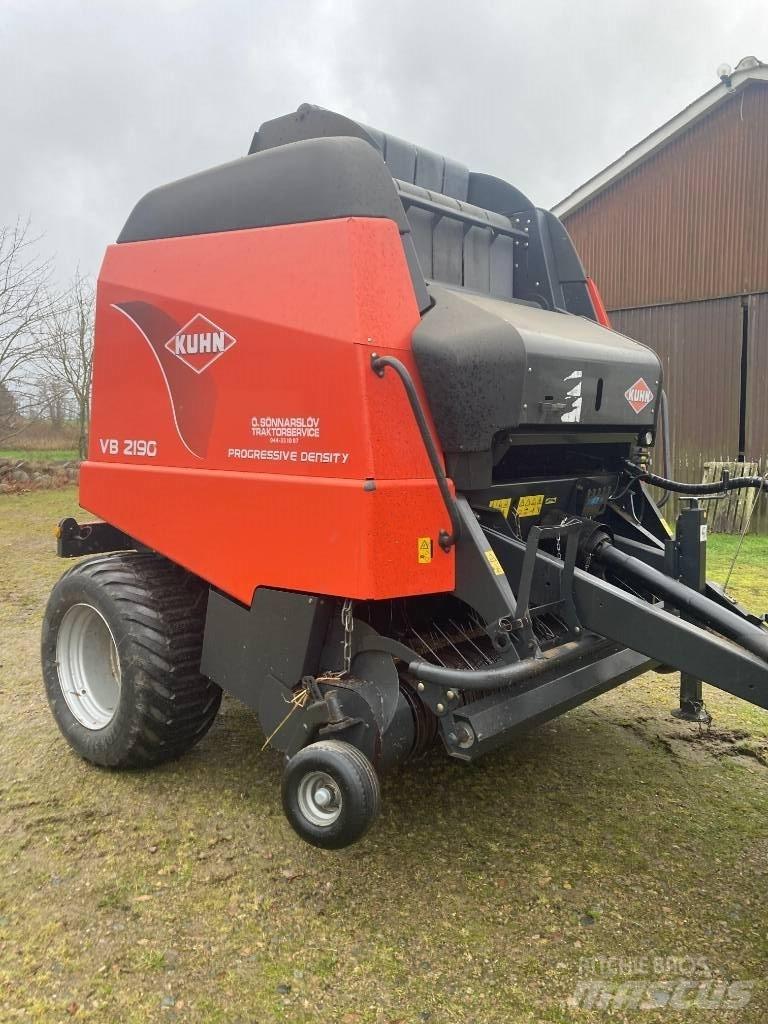Kuhn VB 2190 圆捆打捆机