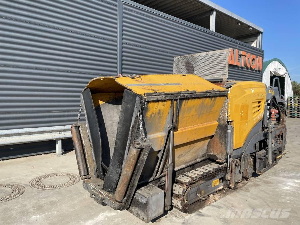 Vögele SUPER 800-3I 沥青摊铺机