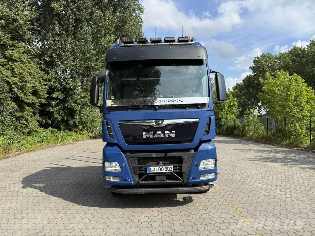 MAN TGX 33.500 林业运输车