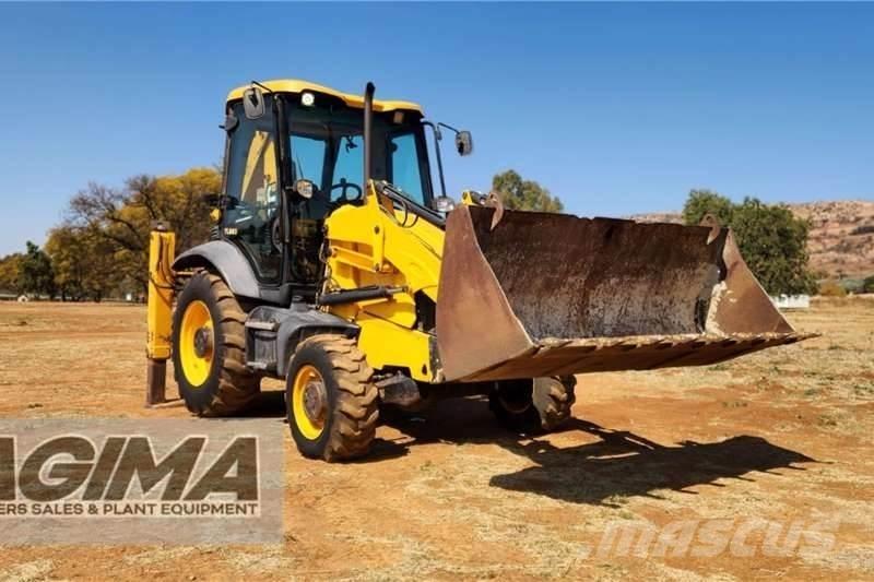 JCB 3CX 反铲装载机