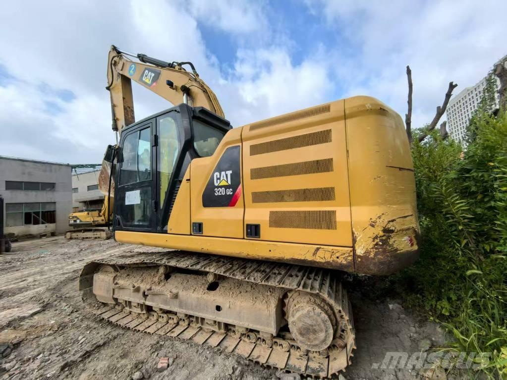 CAT 320 GC 中型挖掘机