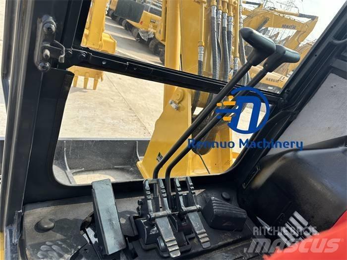 Komatsu PC 56 小型挖掘机
