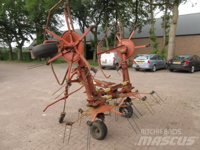 Kuhn gf 5000 犁耙和摊草机