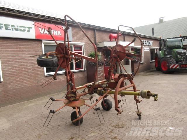 Kuhn gf 5000 犁耙和摊草机