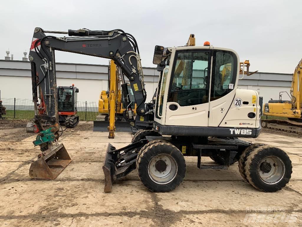 Terex TW 85 轮式挖掘机