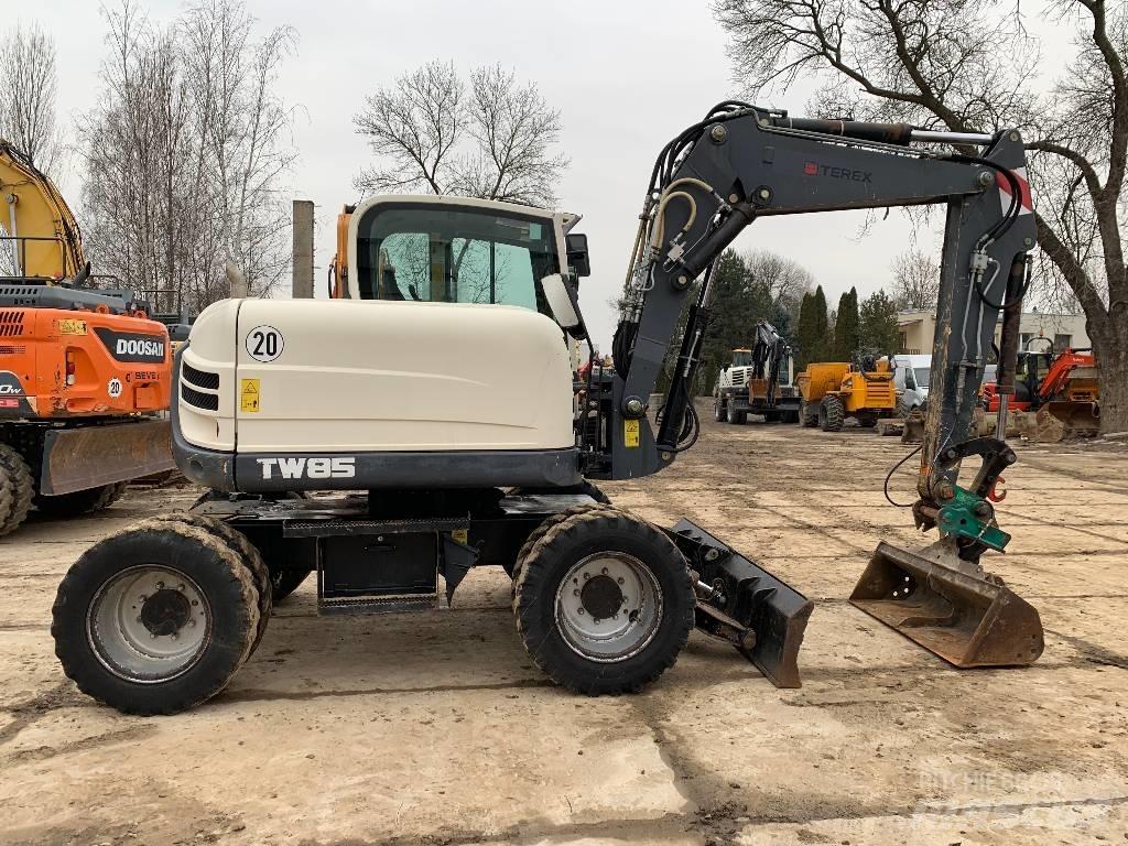 Terex TW 85 轮式挖掘机