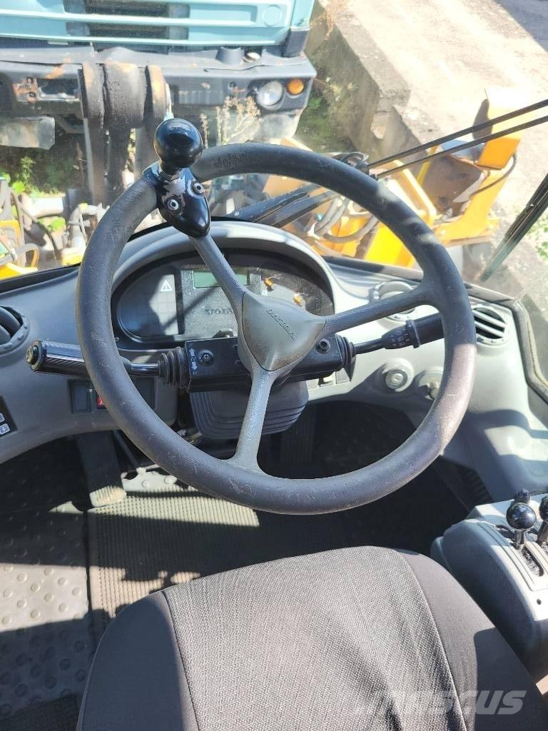 Volvo L 70 E 轮式装载机