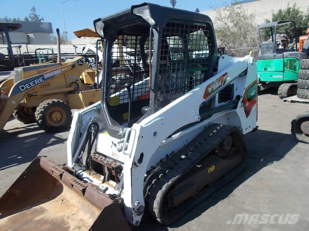 Bobcat T450 滑移装载机