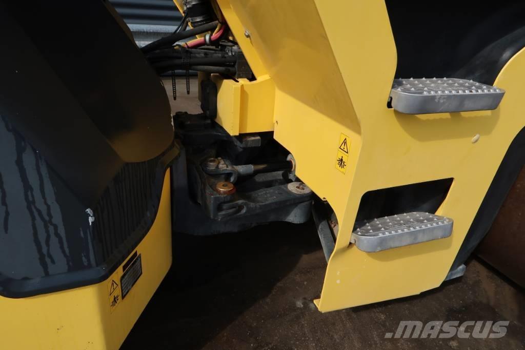 Bomag BW 154 AD-5 双轮压路机
