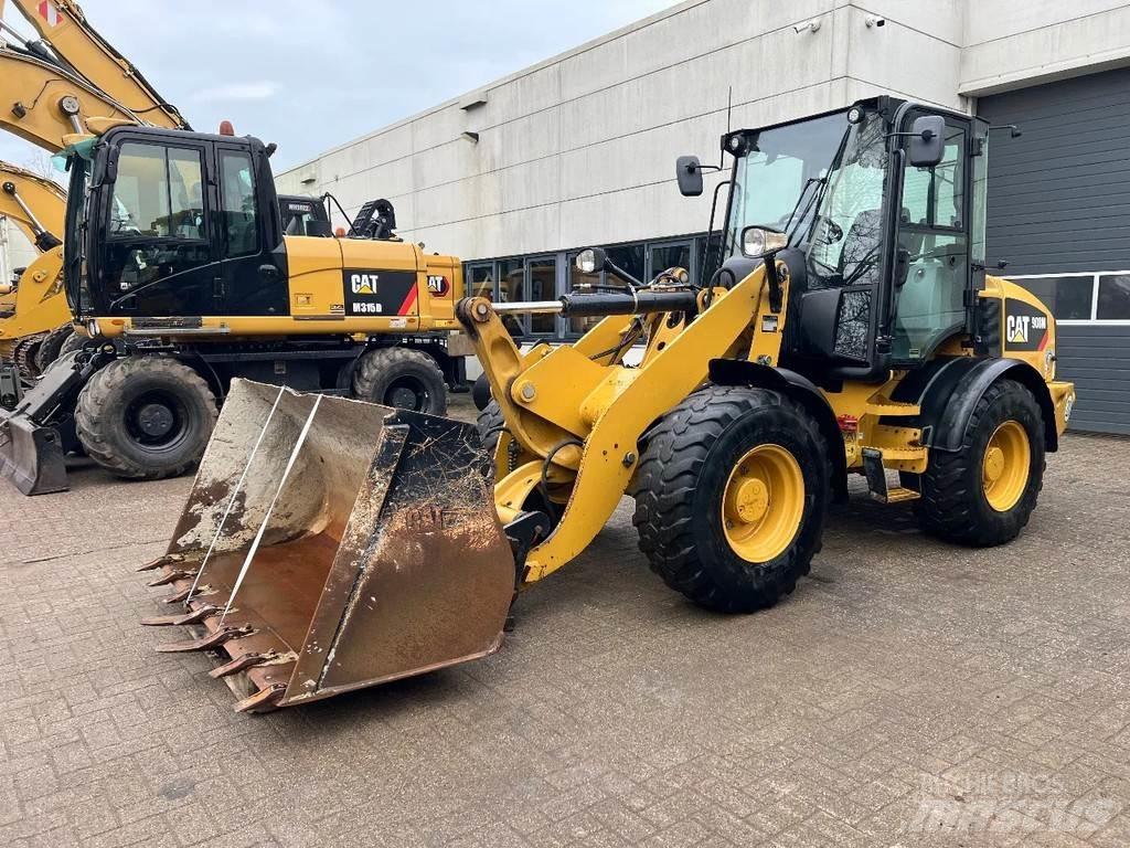CAT 908M 轮式装载机