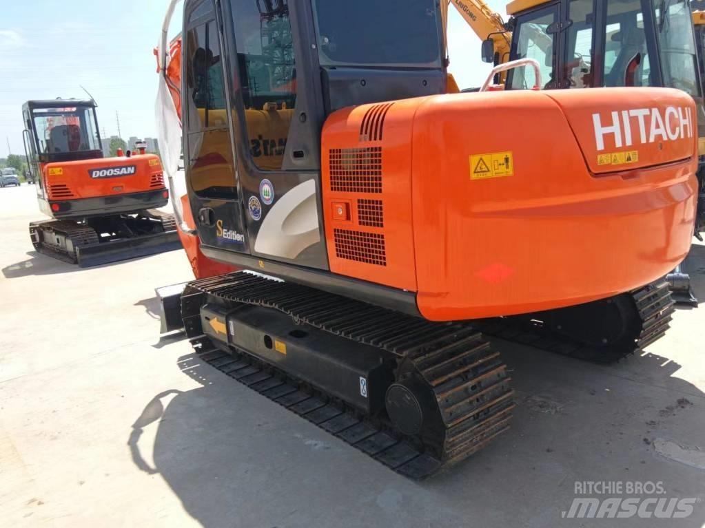 Hitachi ZX 70 履带挖掘机