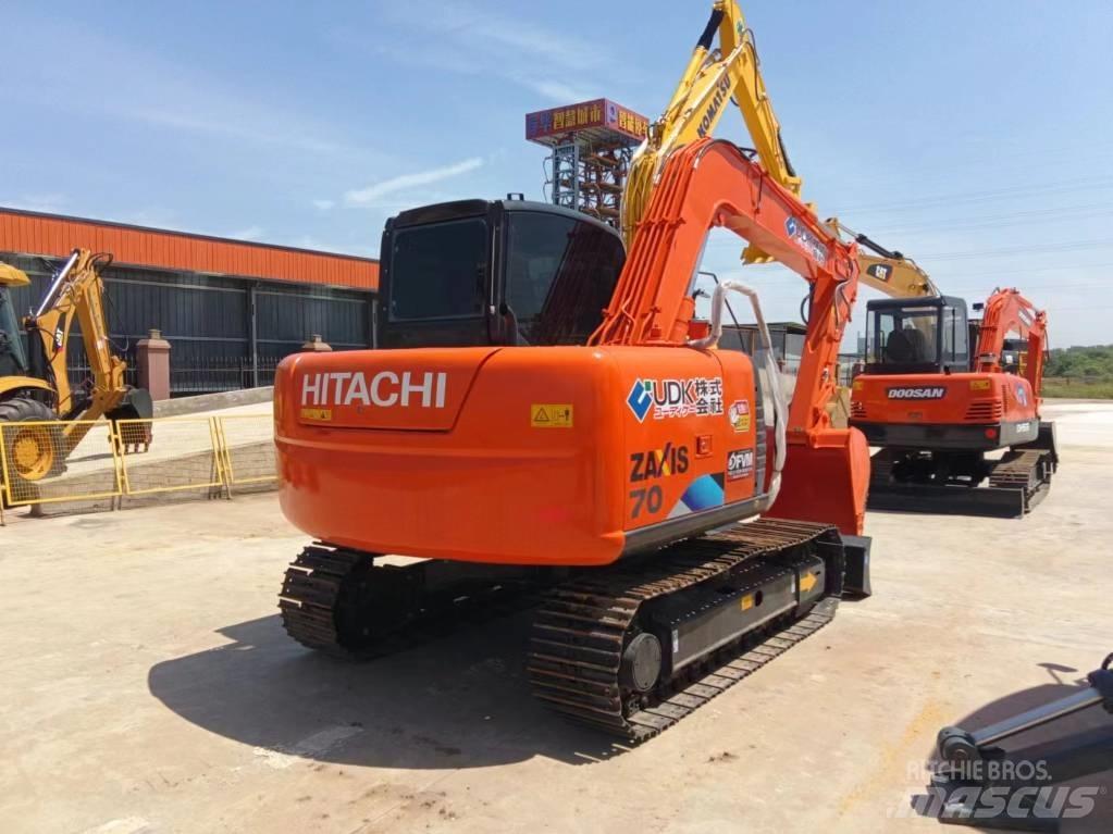 Hitachi ZX 70 履带挖掘机