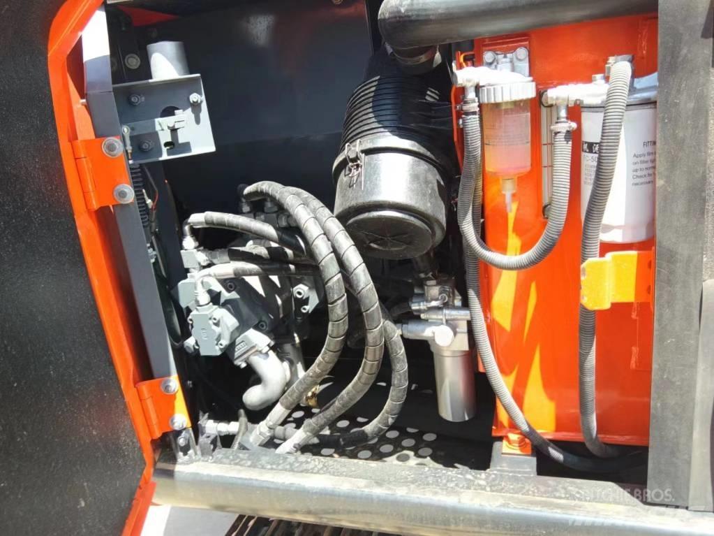 Hitachi ZX 70 履带挖掘机