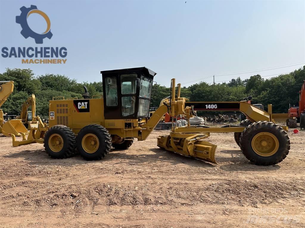 CAT 140 G 平地机/推土机