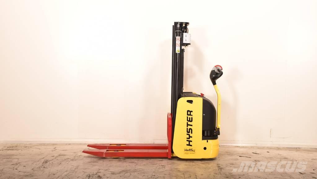Hyster S1.0-24 手推堆垛车